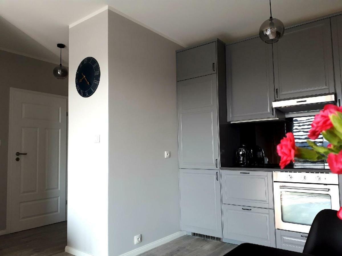 Apartament Przy Aquaparku W Redzie Rahmel Exterior foto